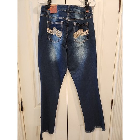 NWT WOMENS 15/34 1/2 BOOT CUT STRETCH MATERIAL DARK BLUE DISTRESSED JEANS - Picture 3 of 12